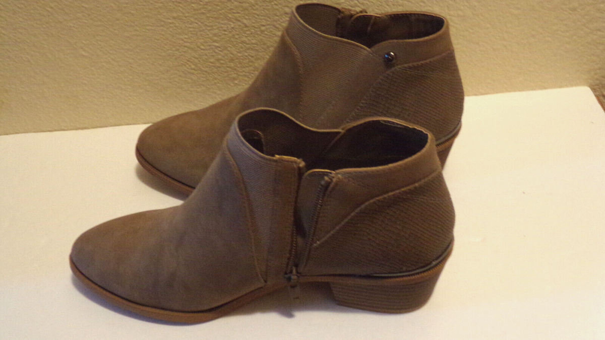 Simply Vera Wang Women Booties Tan Brown Boots Skylarkwsand