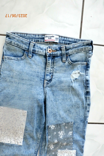 Abercrombie Kids Girls 11/12 High Rise Mini Mom Jeans Patches Distressed F436 - 第 2/6 張圖片