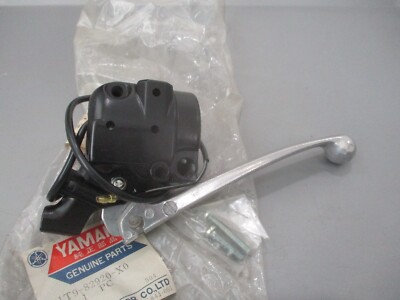 NOS Yamaha OEM Lever Holder Assembly 1977, 1979-1981 DT100 1T9