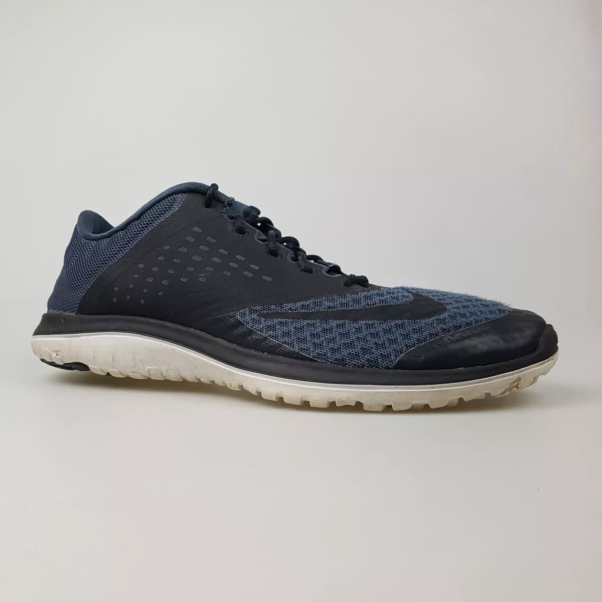Men s NIKE FS Lite Run 2 Sz 8.5 US Runners Shoes Black 3