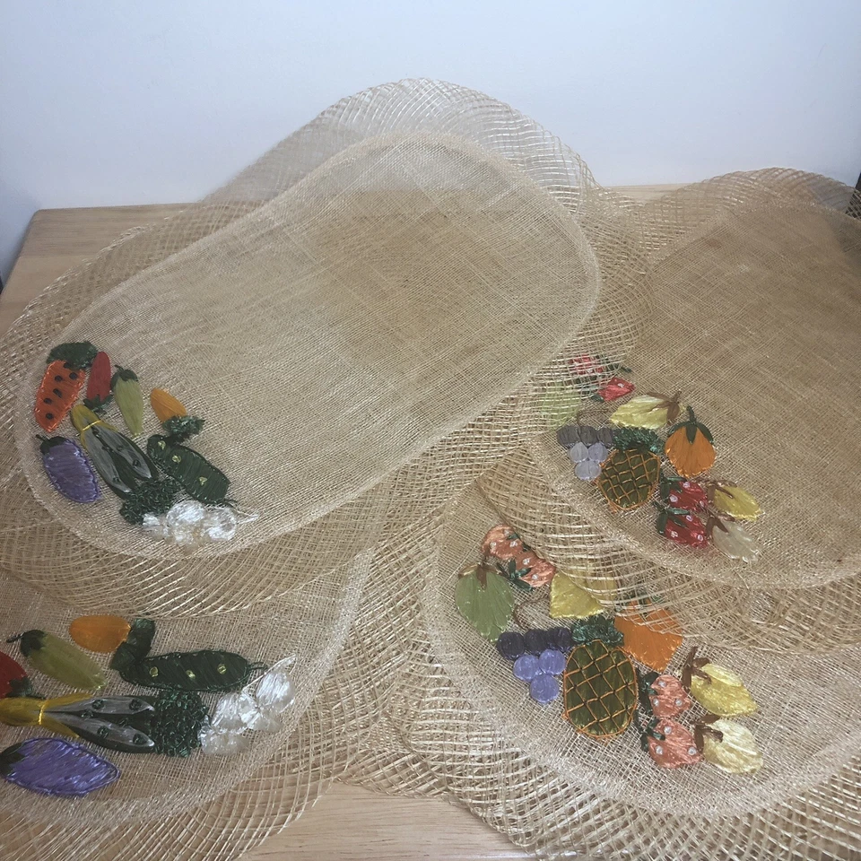 VTG Woven Straw Placemats Natural 18” Oval SET OF 13 Fruit Veggies Accents On 4 - Image 3 of 4