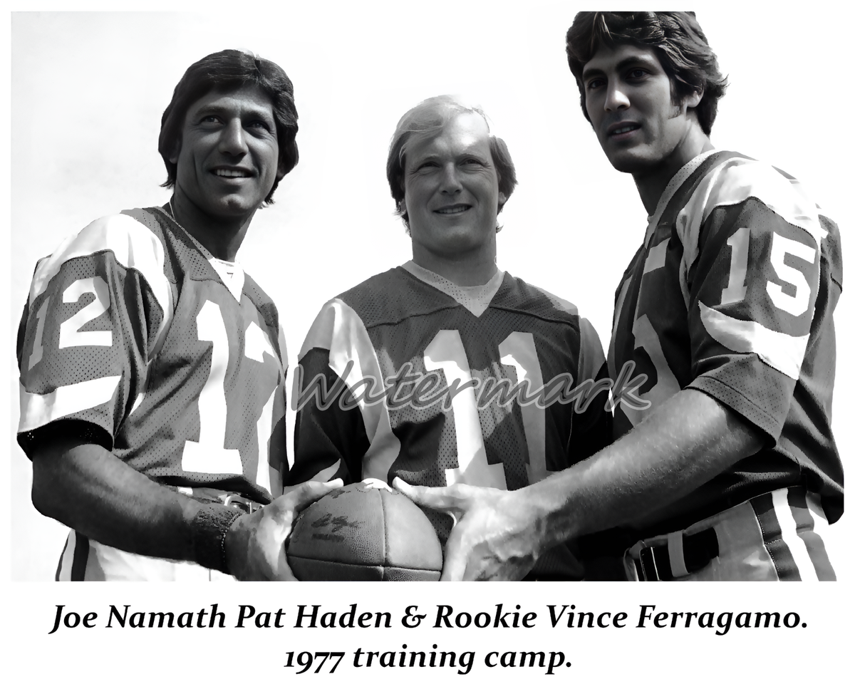 NFL 1977 Los Angeles Rams QB Joe Namath Pat Haden Vince Ferragamo