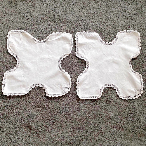 2 Vintage Bread Basket Liners Hand Embroidery Lace White Linen Hot Roll Biscuit