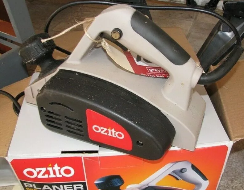 Ozito 2024 cordless planer