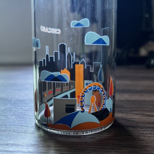 Starbucks Chicago You Are Here 18.5 Oz Glass Water Bottle New Unused 2016 Cute - Picture 6 of 10