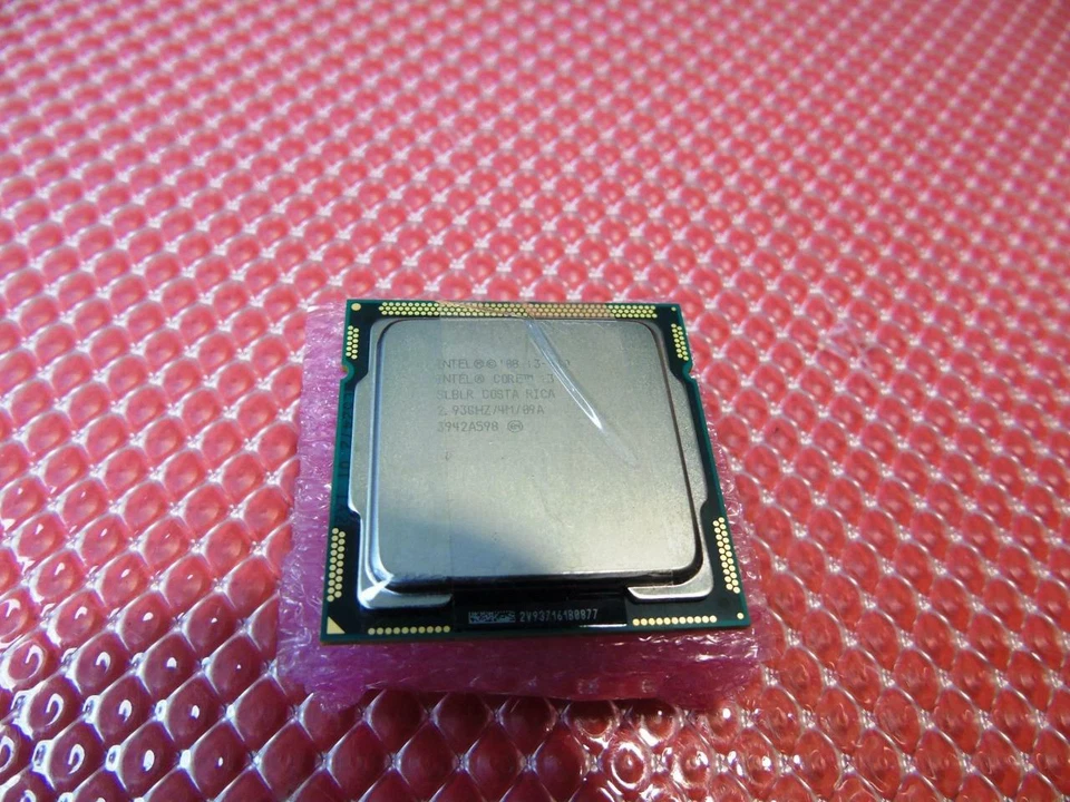 SRBLR - Intel Core i3, i3-530 Dual-Core 2.93 GHz LGA 1156 65W  Desktop CPU - Image 2 of 4