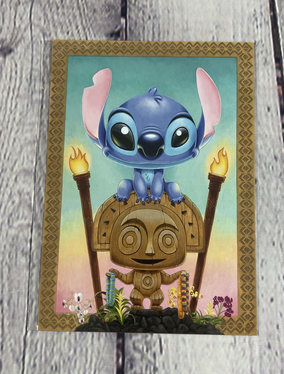 アメリカディズニー スティッチ  印刷物 Kristin Tercek Disney Parks Lilo & Stitch Tiki Maui Mischief 5”x7” Postcard