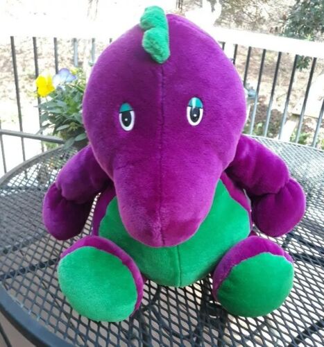 Barney Vintage 1988 Chrisha Playful Plush Large 15" Huggable Nice! - Picture 3 of 17