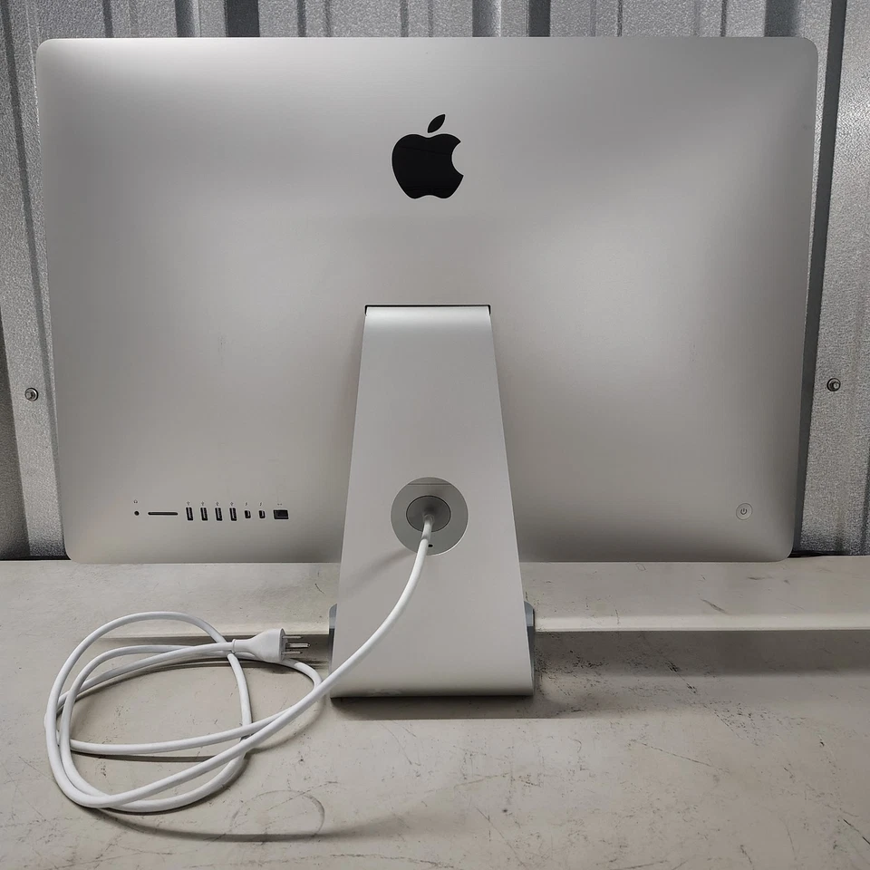 Apple iMac 27" 5K Retina 1TB MacOS Sequioa 16GB RAM Intel i5 AMD Radeon R9 M390 - Image 3 of 4