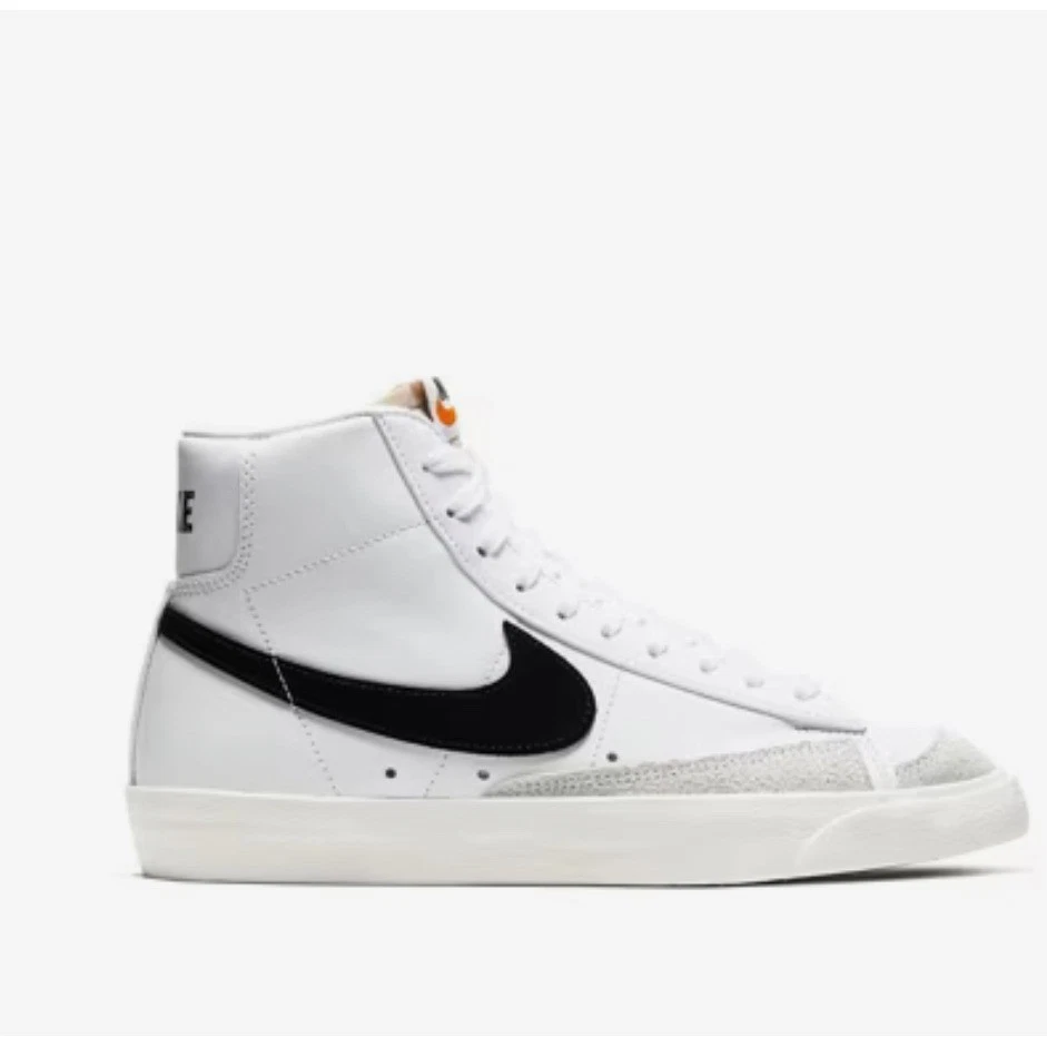 Tênis Nike Blazer Mid '77 Feminino Branco Preto Estilo Clássico Retrô - Imagem 2 de 4