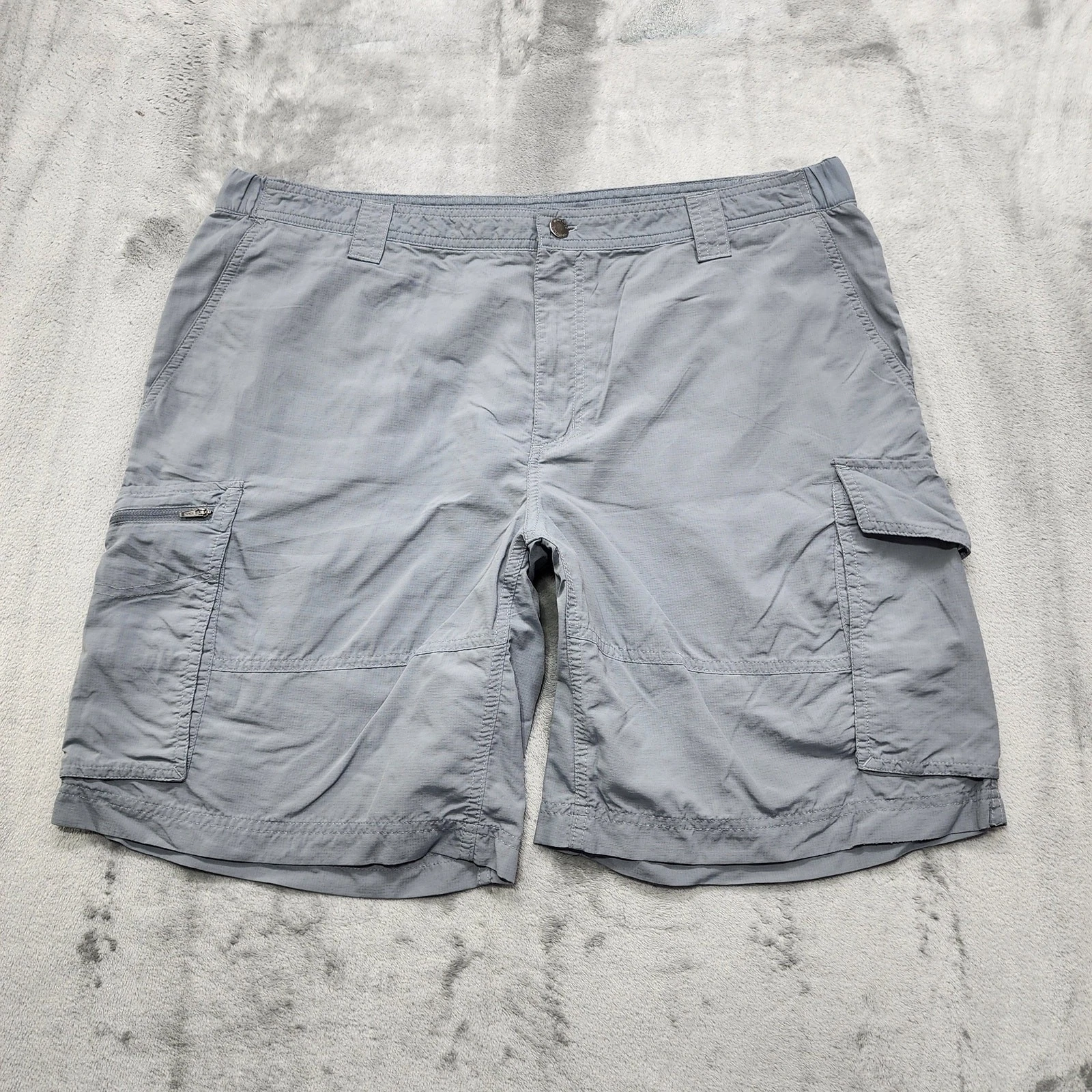 Columbia Silver Ridge Cargo Shorts Size W40 L10 Gray Nylon Lined Camping Hiking