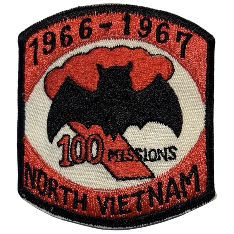 Vietnam War Blind Bat 100 Missions North Patch Souvenir Japanese Theater Made