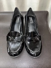 Jones NY Cypress Business Black Patent Leather Penny Loafers Heels SZ 8.5 Womens