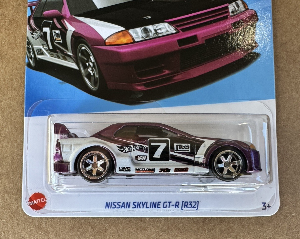 Hot Wheels 2022 Hot Wheels Legends Tour Exclusive Nissan Skyline