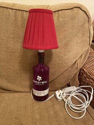 FLASCHENLAMPE WHITLEY NEILL GIN RHABARBER & INGWER HANDARBEIT