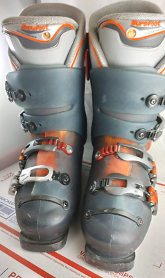 Lange Surefoot 120 Comp FR Size Mens 8 307mm Ski Boots 307 mm