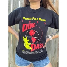 Vintage 92' Milwaukee Public Museum Dino Dash Single Stitch Tee T-Shirt Small