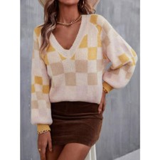 Checkered V-Neck Lantern Sleeve Sweater