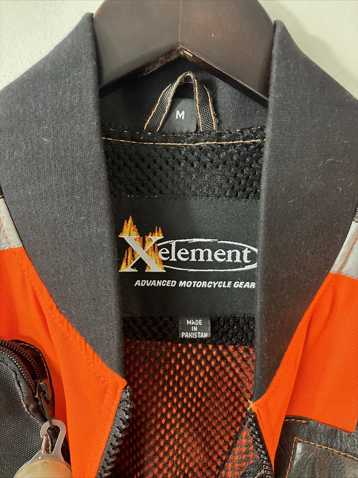 Chaleco de Motocicleta Xelement Avanzado Talla Mediana con Bolsillo Trasero Foto 3 de 4