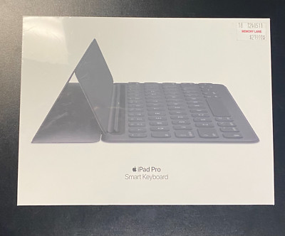 Apple MPTL2LL/A Smart Keyboard for 10.5 inch iPad Pro - Black - New in box