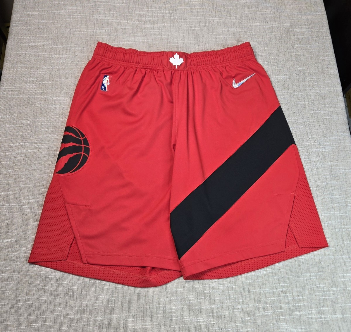 NIKE Toronto Raptors Shorts XL sz 42 Mens Red Black Dri-Fit ADV