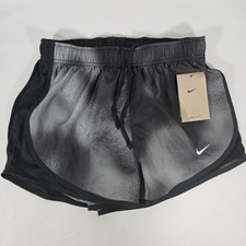 NWT Women's Nike Dri Fit Tempo Running Shorts Black Grey Size Small FQ6261-010