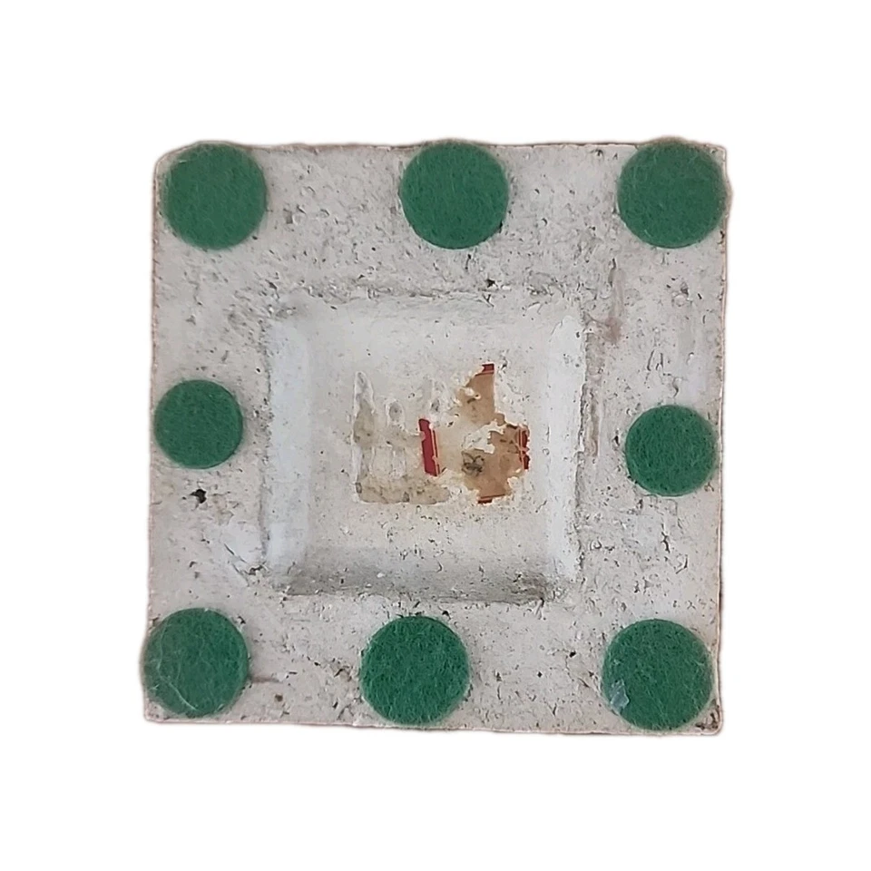 Azulejo de cerámica Grueby Faience 4x4 trivet Foto 3 de 4