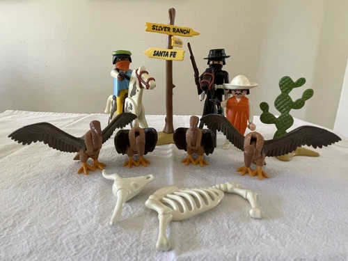 Playmobil 3748 Western Bandits Set Vintage (Almost Complete)
