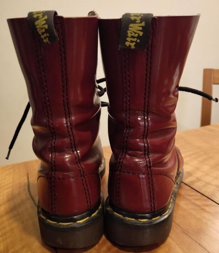 Dr Martens Vintage Cherry Red Leather 10 hole boots Size 37EU / 4UK / 6AU-F - Picture 4 of 7