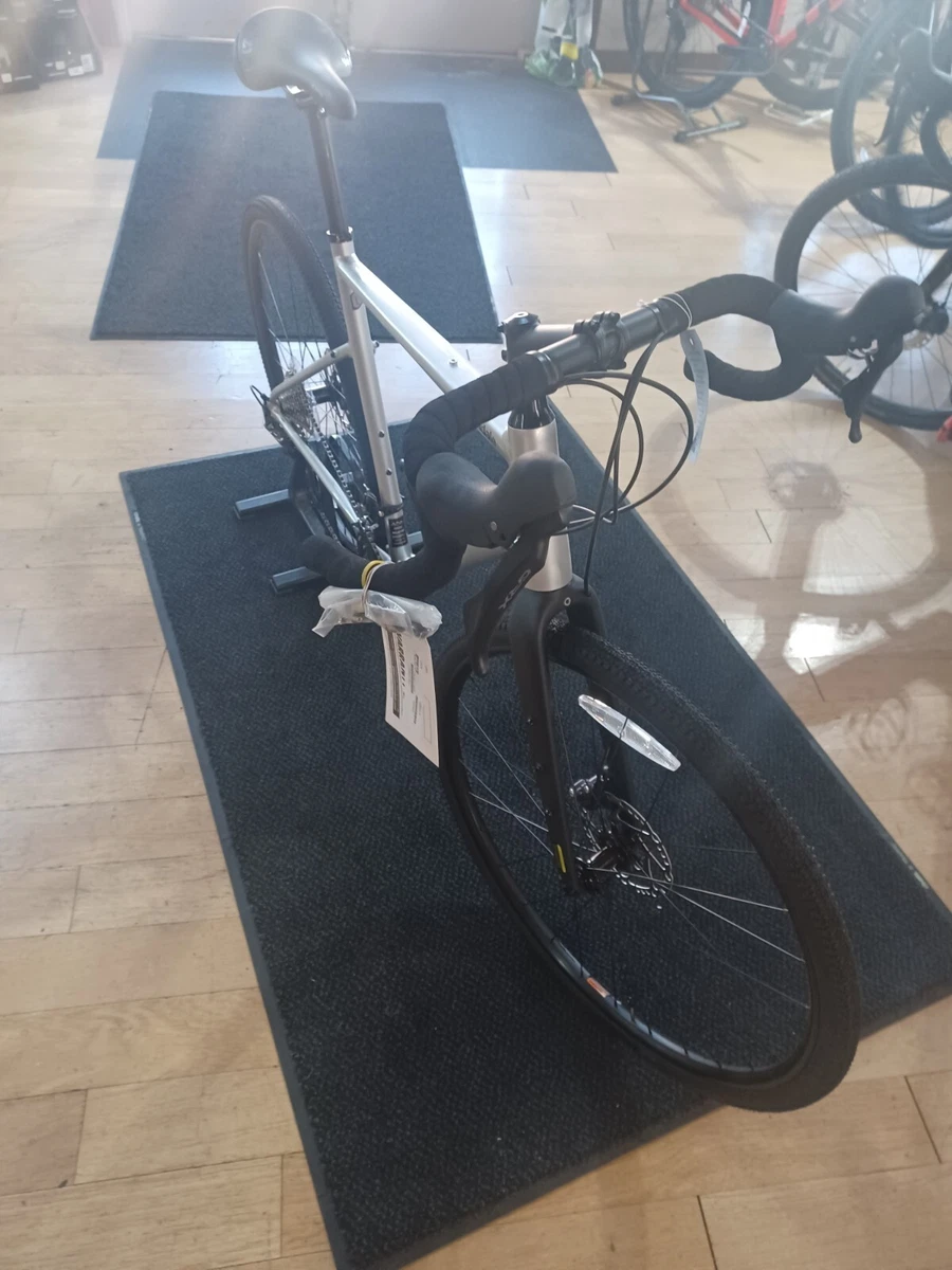BRAND NEW CANNONDALE TOPSTONE 1 GRX SIZE LARGE IN SILVER BLACK FREE SHIP