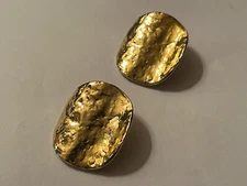 JEWELRY- EARRINGS- Gold tone Waves-  Clip Ons