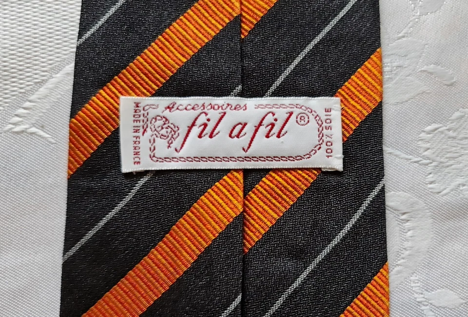 GENTS VINTAGE AUTHENTIC FRANCE FIL A FIL STRIPED ART SILK MEN'S NECK TIE - Image 4 of 4
