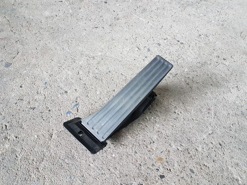 BMW 5er F10 F11 X3 F25 Gaspedal Fahrpedalmodul Automatikgetriebe 6858574