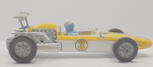 Corgi Toys No.159 Cooper Maserati Formula 1 Racing Car with Steering (1967) - Picture 7 of 20