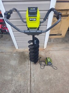 RYOBI 40V HP Brushless Earth Auger Kit - 8 in. Bit & 4Ah Battery With charger