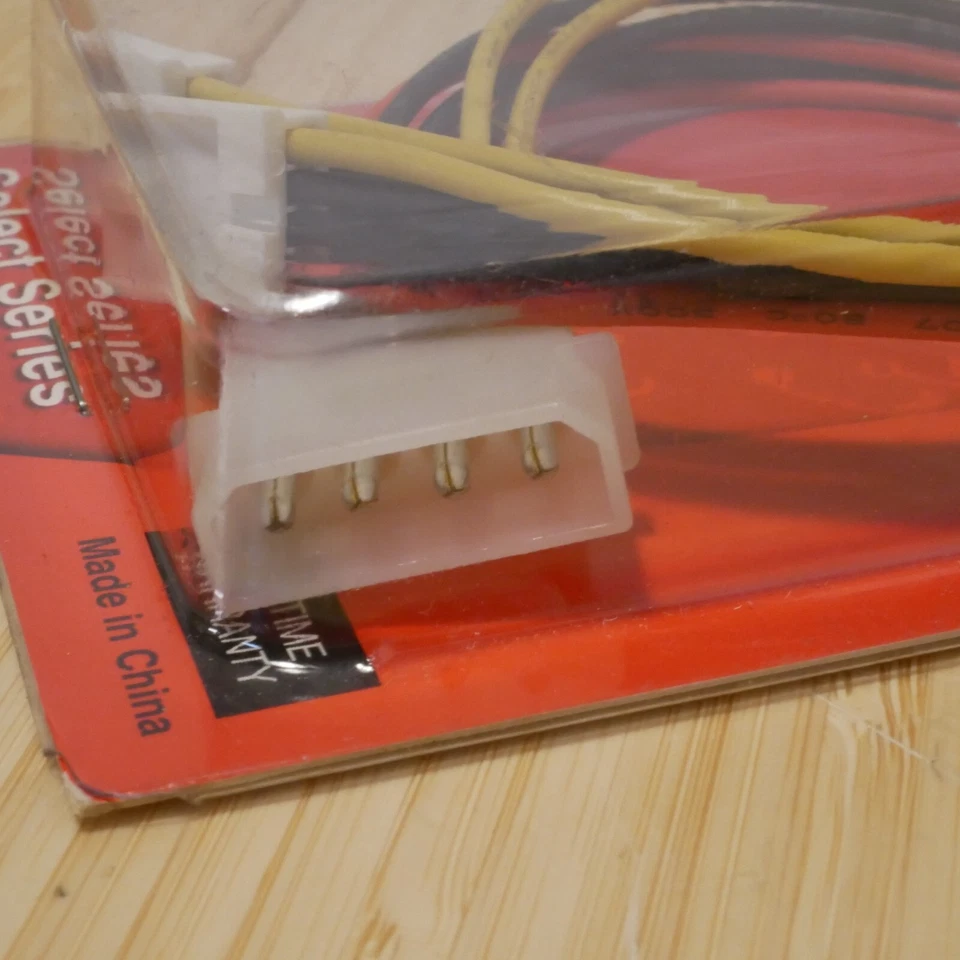 NOS 8" 4 Pin Molex To 2 x 3.5" Floppy Drive FDD Y Splitter Power Cable Adapter - Image 3 of 4