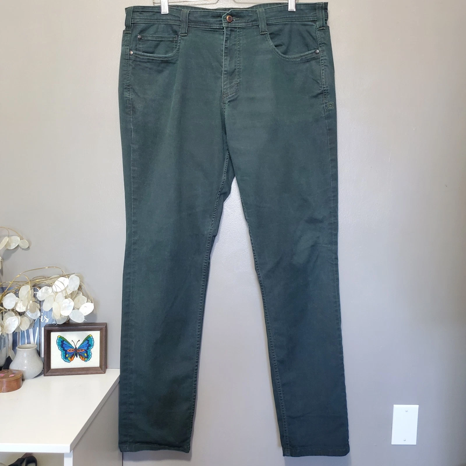 5.11 Tactical Green Pants Mens Size 38X 34 Straight Leg Pockets Stretch