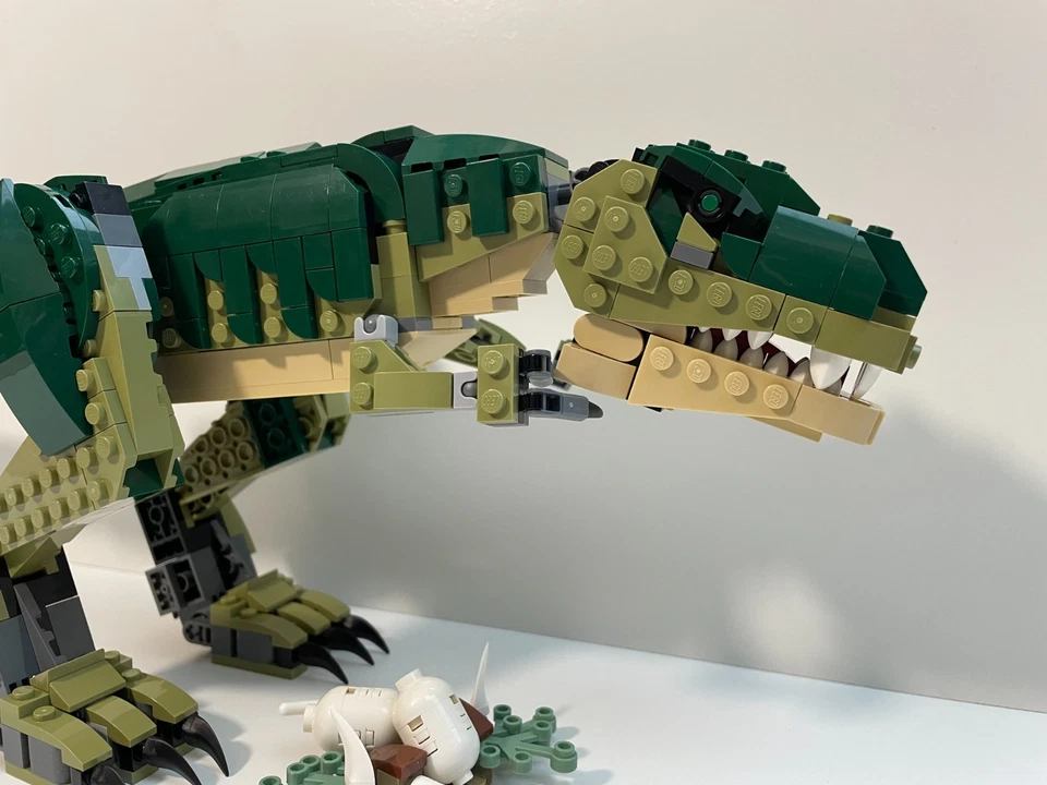 LEGO Creator 31151 T. rex, photo 3 of 5