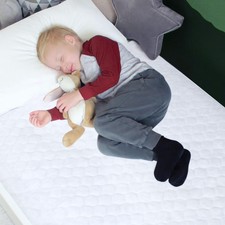 Potty Training Pee Pads Hygge Sheets Waterproof Non Slip Twin Bed Mattress White