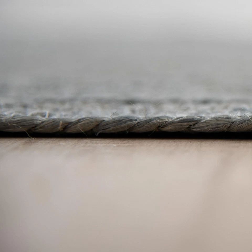 Rizzy Rugs Batique Area Rug BAT687 Transitional Solid Tone Light Gray Rectangle - Image 4 of 4