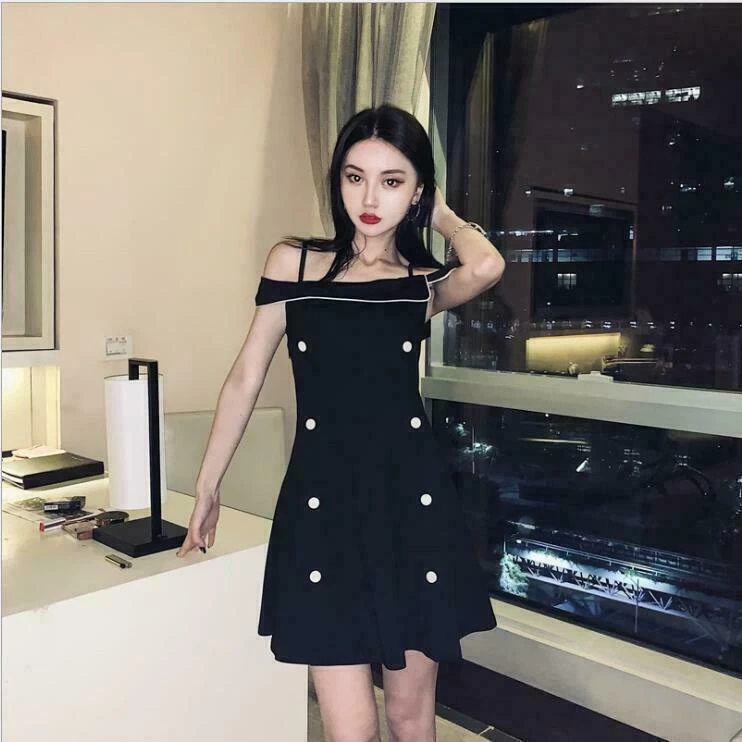 Nice black hotsell dress for party