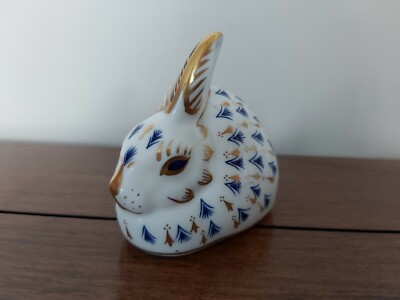 Royal Crown Derby Mother Rabbit Bunny Paperweight Silver Button