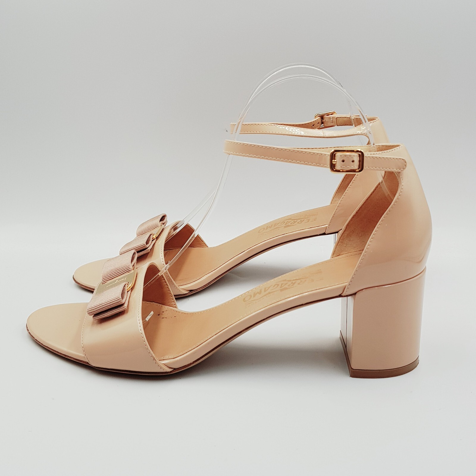 SALVATORE FERRAGAMO Womens US 10 Patent Leather Gavina City Sandals Heels Shoes