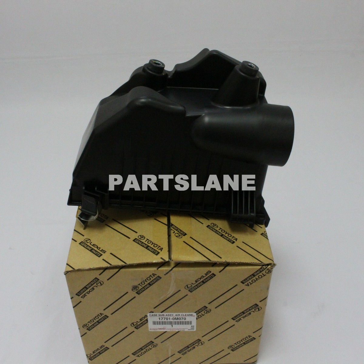 Toyota Genuine OEM 17701-0m070 Case Sub-assy Air Cleaner