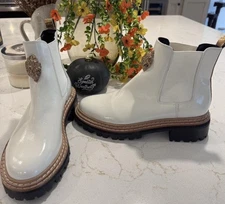 NEW Kurt Geiger London Bone Patent Leather Belgravia Chelsea Ankle Boots 9 $275