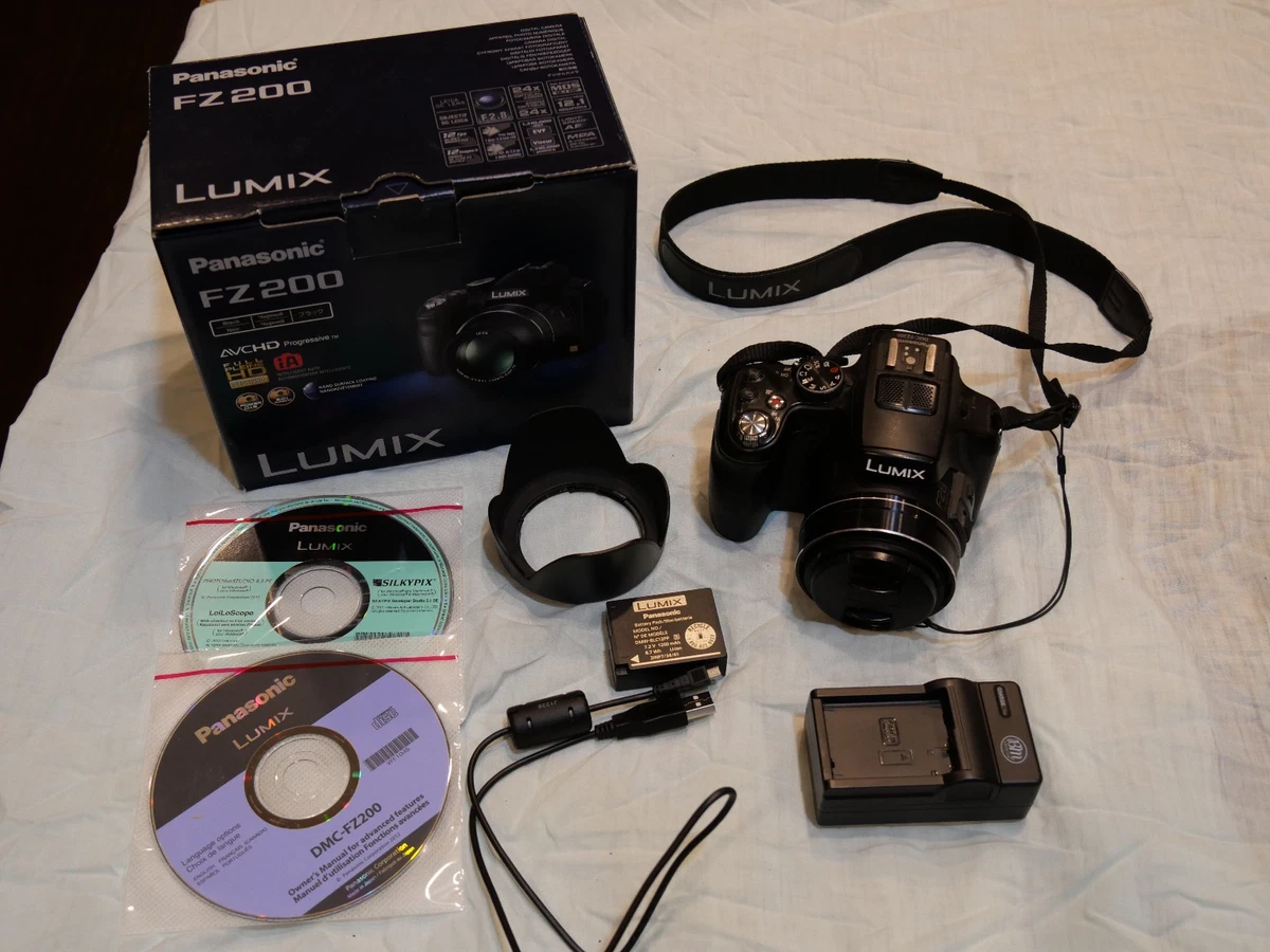 Preços baixos em Câmeras digitais Panasonic Lumix DMC-FZ200 12