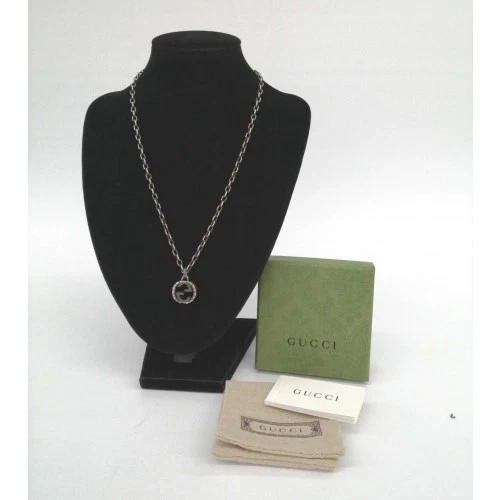 Collana con ciondolo G ad incastro Gucci Giappone