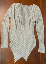 Xinyu Baby Women's Lightweight Fuzzy Sweater Top - Size Large 8/10, Gray