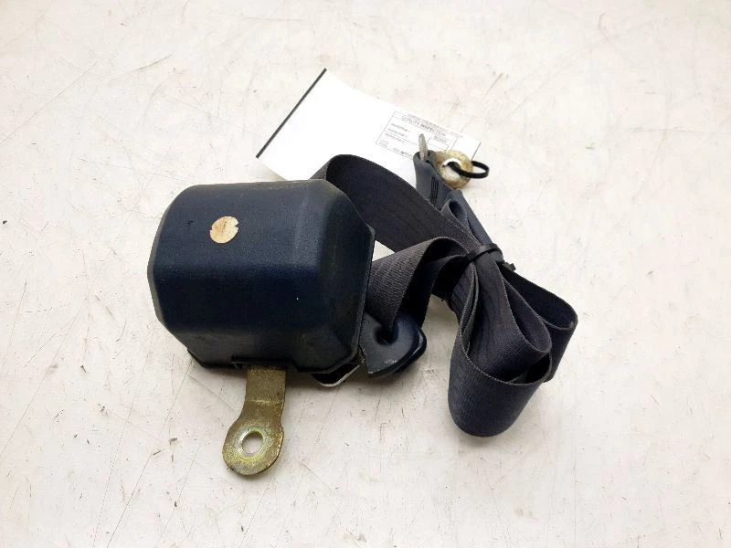 89 90 91 92 TOYOTA PICKUP PASSENGER SIDE FRONT SEAT BELT ASSEMBLY - Image 2 of 4