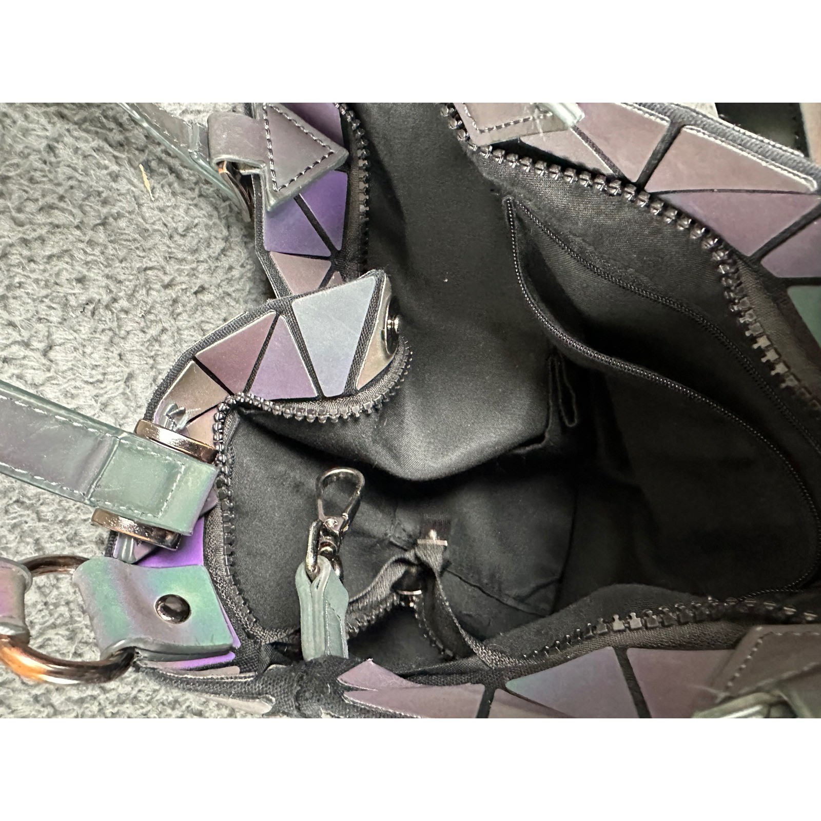 Luminous Geometric Holographic Crossbody Bag Iridescent Shoulder Tote Rainbow image 7